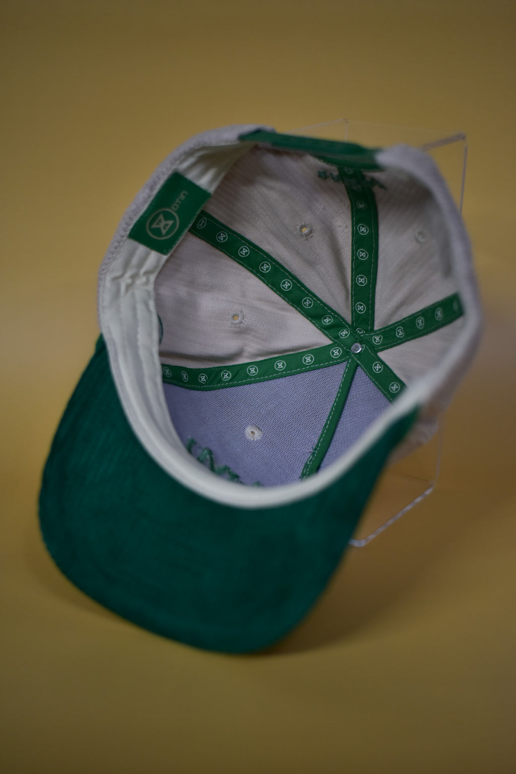 OTIN Corduroy Hat